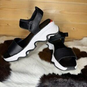 Sorel Kinetic Impact Y-Strap High Sandal